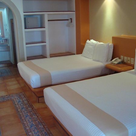 Hotel Villa Mexicana Zihuatanejo Eksteriør bilde